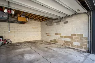 2136 W Lyndale St, Chicago, IL 60647 - Photo 30