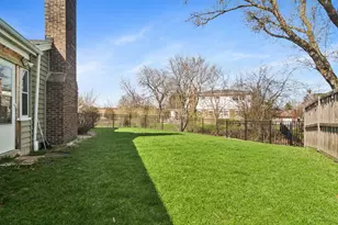 1653 N Douglas Ave, Arlington Heights, IL 60004 - Photo 30