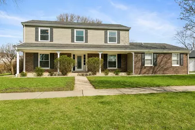 1653 N Douglas Avenue, Arlington Heights, IL 60004 - Photo 1