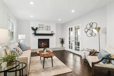 1653 N Douglas Avenue, Arlington Heights, IL 60004 - Photo 14
