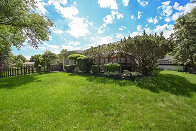7100 Terrace Drive, Downers Grove, IL 60516 - Photo 34