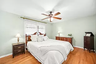 7100 Terrace Dr, Downers Grove, IL 60516 - Photo 16