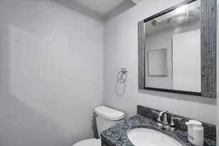 33 Colony W Dr, Champaign, IL 61820 - Photo 18
