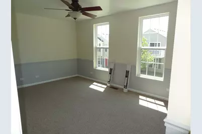 729 Serendipity Drive, Aurora, IL 60504 - Photo 2