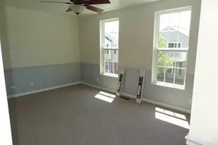 729 Serendipity Dr, Aurora, IL 60504 - Photo 2