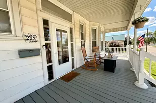 222 W Main St, Clifton, IL 61727 - Photo 2
