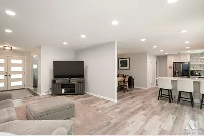 2 Dogwood Road, Rolling Meadows, IL 60008 - Photo 18