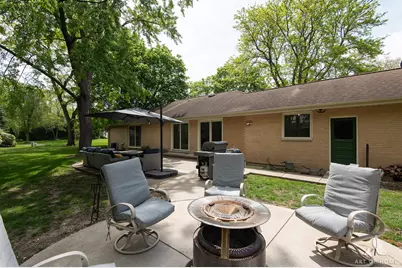 2 Dogwood Road, Rolling Meadows, IL 60008 - Photo 34
