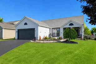 5307 Floralwood Ct, Plainfield, IL 60586 - Photo 2