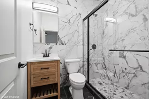 1114 W Grand Ave, Chicago, IL 60642 - Photo 8