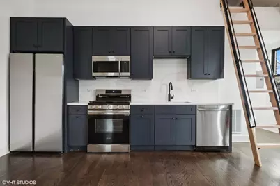 1114 W Grand Avenue #2F, Chicago, IL 60642 - Photo 4