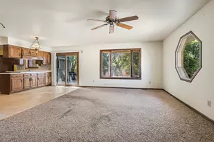 1117 Michael St, Lockport, IL 60441 - Photo 4
