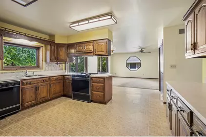 1117 Michael Street, Lockport, IL 60441 - Photo 8