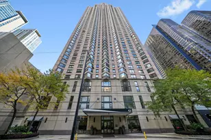 401 E Ontario St, Chicago, IL 60611 - Photo 2