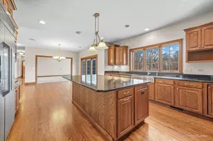 28730 W Harvest Glen Cir, Cary, IL 60013 - Photo 12