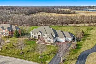 28730 W Harvest Glen Cir, Cary, IL 60013 - Photo 4