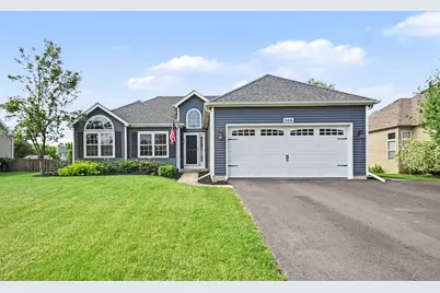 566 Yellowstone Lane, Yorkville, IL 60560 - Photo 1