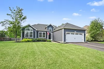 566 Yellowstone Lane, Yorkville, IL 60560 - Photo 2