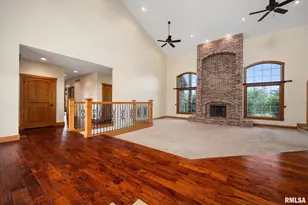 2988 N 400 East Rd, Mclean, IL 61754 - Photo 16