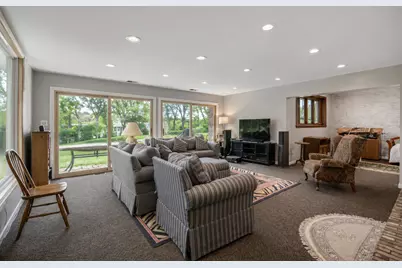 6500 Rowland Road, Huntley, IL 60142 - Photo 18