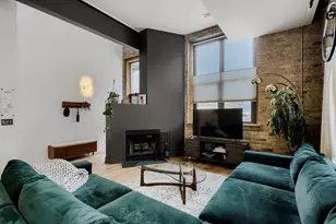 2511 W Moffat St, Chicago, IL 60647 - Photo 6