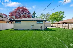 1535 Marshall Dr, Des Plaines, IL 60018 - Photo 42