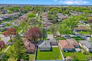 1535 Marshall Dr, Des Plaines, IL 60018 - Photo 48