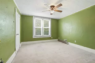 414 7th St, Lincoln, IL 62656 - Photo 16