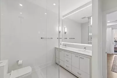 1334 W Walton Street #2W, Chicago, IL 60642 - Photo 14