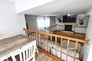 1206 E 24th St, Sterling, IL 61081 - Photo 6