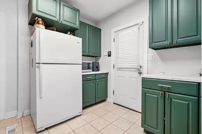 416 Hull Court, Waukegan, IL 60085 - Photo 12