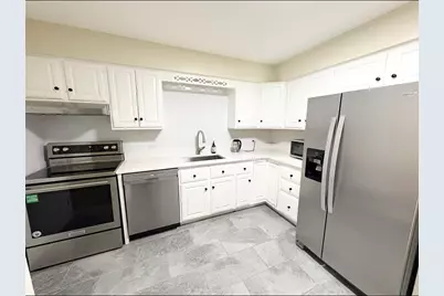 2343 Ogden Avenue N #3, Downers Grove, IL 60515 - Photo 2