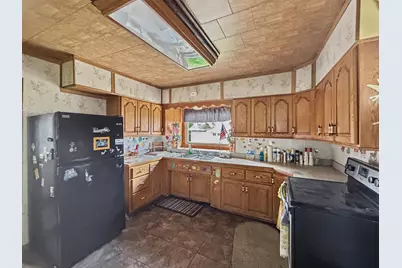 204 E Lake Street, Ashkum, IL 60911 - Photo 4