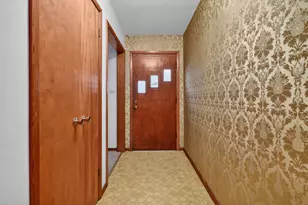 5625 Lincoln Ave, Lisle, IL 60532 - Photo 6