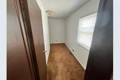 7458 W 64th Place, Summit, IL 60501 - Photo 14
