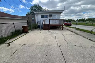 7458 W 64th Pl, Summit, IL 60501 - Photo 30