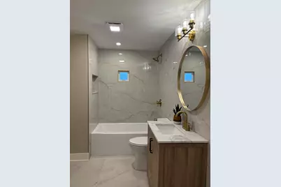 8135 S Bishop Street, Chicago, IL 60620 - Photo 26