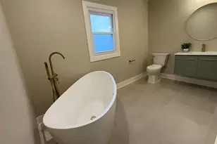 8135 S Bishop St, Chicago, IL 60620 - Photo 24