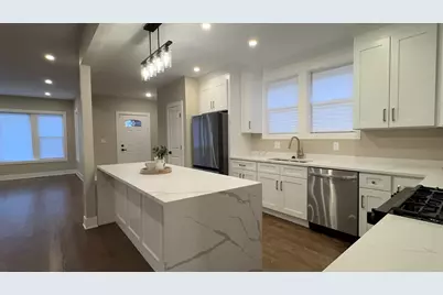 8135 S Bishop Street, Chicago, IL 60620 - Photo 12