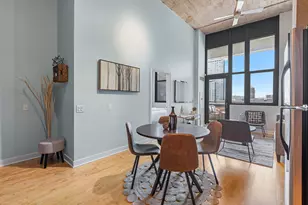 320 E 21st St, Chicago, IL 60616 - Photo 4