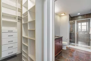 320 E 21st St, Chicago, IL 60616 - Photo 16