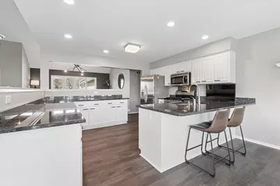18035 Esther Drive, Orland Park, IL 60467 - Photo 8