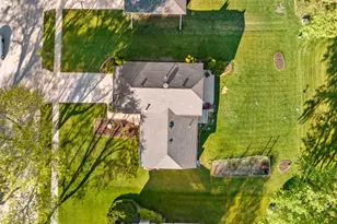 650 Butterfield Dr, Algonquin, IL 60102 - Photo 8