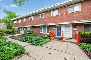 606 South Blvd, Evanston, IL 60202 - Photo 1