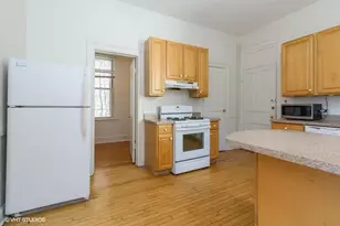 1939 W Thomas St, Chicago, IL 60622 - Photo 6