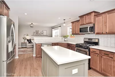 283 Maryland Lane, Pingree Grove, IL 60140 - Photo 8