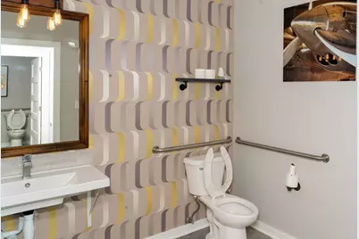 914 N Lake Street #2, Mundelein, IL 60060 - Photo 10