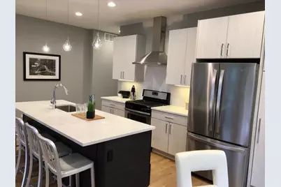 1515 W Sunnyside Avenue #2W, Chicago, IL 60640 - Photo 6