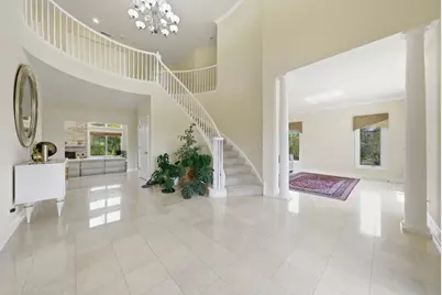 9 Falcon Lakes Drive, South Barrington, IL 60010 - Photo 4