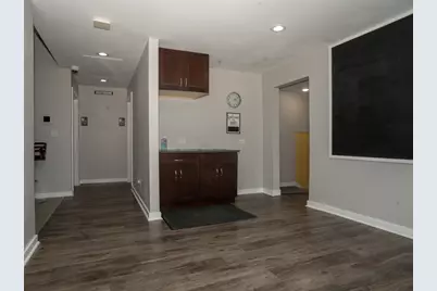 914 N Lake Street #3, Mundelein, IL 60060 - Photo 8